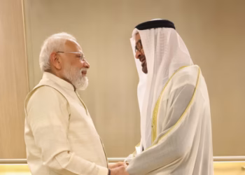 ਪ੍ਰਧਾਨ ਮੰਤਰੀ ਮੋਦੀ ਪਹੁੰਚੇ UAE, ਰਾਸ਼ਟਰਪਤੀ ਨੇ ਕੀਤਾ ਨਿੱਘਾ ਸਵਾਗਤ