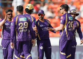 IPL 2026 SRH vs KKR : ਕੋਲਕਾਤਾ ਦੇ ਗੇਂਦਬਾਜ਼ਾਂ ਦਾ ਕਹਿਰ: 19 ਓਵਰਾਂ ‘ਚ ਹੀ ਢੇਰ ਹੋਈ ਹੈਦਰਾਬਾਦ ਟੀਮ!