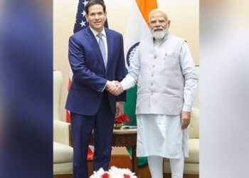 ਅਮਰੀਕੀ ਵਿਦੇਸ਼ ਮੰਤਰੀ ਮਾਰਕੋ ਰੂਬੀਓ ਨੇ PM ਮੋਦੀ ਨਾਲ ਕੀਤੀ ਮੁਲਾਕਾਤ, ਕਈ ਅਹਿਮ ਮੁੱਦਿਆਂ ‘ਤੇ ਹੋਈ ਗੱਲਬਾਤ ਅਮਰੀਕੀ ਵਿਦੇਸ਼ ਮੰਤਰੀ ਮਾਰਕੋ ਰੂਬੀਓ ਨੇ PM ਮੋਦੀ ਨਾਲ ਕੀਤੀ ਮੁਲਾਕਾਤ, ਕਈ ਅਹਿਮ ਮੁੱਦਿਆਂ ‘ਤੇ ਹੋਈ ਗੱਲਬਾਤ