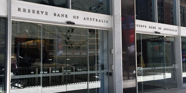 Reserve Bank of Australia ਨੇ ਫਿਰ ਵਧਾਈਆਂ ਵਿਆਜ ਦਰਾਂ, ਜਾਣੋ ਤੁਹਾਡੀ ਜੇਬ ‘ਤੇ ਕੀ ਪਵੇਗਾ ਅਸਰ?