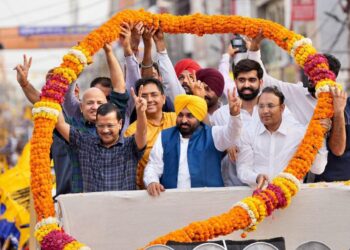 ਭਗਵੰਤ ਸਿੰਘ ਮਾਨ ਦਾ 2027 ਵਿੱਚ ਦੁਬਾਰਾ ਪੰਜਾਬ ਦਾ ਮੁੱਖ ਮੰਤਰੀ ਬਣਨਾ ਤੈਅ: ਅਰਵਿੰਦ ਕੇਜਰੀਵਾਲ ਭਗਵੰਤ ਸਿੰਘ ਮਾਨ ਦਾ 2027 ਵਿੱਚ ਦੁਬਾਰਾ ਪੰਜਾਬ ਦਾ ਮੁੱਖ ਮੰਤਰੀ ਬਣਨਾ ਤੈਅ: ਅਰਵਿੰਦ ਕੇਜਰੀਵਾਲ