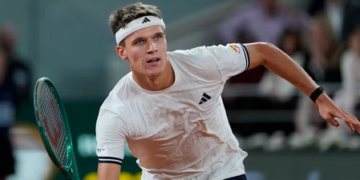 French Open 2026 : 20 ਸਾਲਾ ਜੈਕਬ ਮੇਨਸਿਕ ਪਹੁੰਚਿਆ ਫ੍ਰੈਂਚ ਓਪਨ ਸੈਮੀਫਾਈਨਲ ‘ਚ