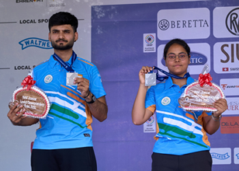 ISSF Junior WC : ਵੰਸ਼ਿਕਾ ਚੌਧਰੀ ਅਤੇ ਸ਼ਿਵਾ ਨਰਵਾਲ ਨੇ ਜਿੱਤਿਆ ਚਾਂਦੀ ਦਾ ਤਗਮਾ ; ਭਾਰਤ ਤਗਮਿਆਂ ਦੀ ਸੂਚੀ ਵਿੱਚ ਬਣਿਆ ਹੋਇਆ ਹੈ ਮੋਹਰੀ ISSF Junior WC : ਵੰਸ਼ਿਕਾ ਚੌਧਰੀ ਅਤੇ ਸ਼ਿਵਾ ਨਰਵਾਲ ਨੇ ਜਿੱਤਿਆ ਚਾਂਦੀ ਦਾ ਤਗਮਾ ; ਭਾਰਤ ਤਗਮਿਆਂ ਦੀ ਸੂਚੀ ਵਿੱਚ ਬਣਿਆ ਹੋਇਆ ਹੈ ਮੋਹਰੀ