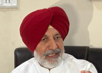 ਬਲਬੀਰ ਸਿੰਘ ਸਿੱਧੂ ਵੱਲੋਂ ਪੰਚਾਇਤੀ ਰਾਜ ਦੇ ਸਾਰੇ ਨੁਮਾਇੰਦਿਆਂ ਲਈ ਬਰਾਬਰ ਮਾਣ-ਭੱਤੇ ਦੀ ਮੰਗ