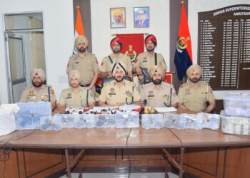 ਅਫ਼ਗਾਨ ਨਾਗਰਿਕ ਸਮੇਤ 7 ਜਣੇ 10 ਆਧੁਨਿਕ ਹਥਿਆਰਾਂ, 5 ਕਿੱਲੋ ਹੈਰੋਇਨ ਅਤੇ 30 ਲੱਖ ਰੁਪਏ ਦੀ ਹਵਾਲਾ ਰਕਮ ਸਣੇ ਗ੍ਰਿਫ਼ਤਾਰ