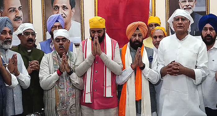 Breaking: ਪੰਜਾਬ ਭਾਜਪਾ ਦੇ ਨਵੇਂ ਪ੍ਰਧਾਨ ਕੇਵਲ ਸਿੰਘ ਢਿੱਲੋਂ ਨੇ ਸੰਭਾਲਿਆ ਅਹੁਦਾ