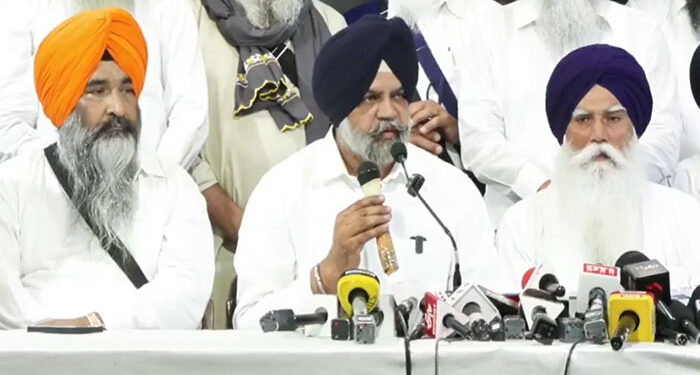 Punjab Breaking: ਮਨਪ੍ਰੀਤ ਇਆਲੀ ‘ਅਕਾਲੀ ਦਲ ਵਾਰਿਸ ਪੰਜਾਬ ਦੇ’ ਵਿੱਚ ਹੋਏ ਸ਼ਾਮਲ Punjab Breaking: ਮਨਪ੍ਰੀਤ ਇਆਲੀ ‘ਅਕਾਲੀ ਦਲ ਵਾਰਿਸ ਪੰਜਾਬ ਦੇ’ ਵਿੱਚ ਹੋਏ ਸ਼ਾਮਲ