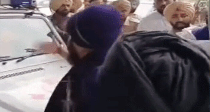 Ludhiana: ਸ਼ਿਵ ਸੈਨਾ ਆਗੂ ‘ਤੇ ਹਮਲਾ ਮਾਮਲਾ: FIR ਦਰਜ Ludhiana: ਸ਼ਿਵ ਸੈਨਾ ਆਗੂ ‘ਤੇ ਹਮਲਾ ਮਾਮਲਾ: FIR ਦਰਜ