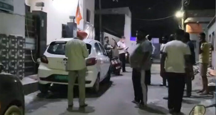 Breaking: ਬਠਿੰਡਾ ਵਿੱਚ ਭਾਜਪਾ ਆਗੂ ਦੇ ਕਲੀਨਿਕ ‘ਤੇ ਪੈਟਰੋਲ ਬੰਬ ਨਾਲ ਹਮਲਾ Breaking: ਬਠਿੰਡਾ ਵਿੱਚ ਭਾਜਪਾ ਆਗੂ ਦੇ ਕਲੀਨਿਕ ‘ਤੇ ਪੈਟਰੋਲ ਬੰਬ ਨਾਲ ਹਮਲਾ