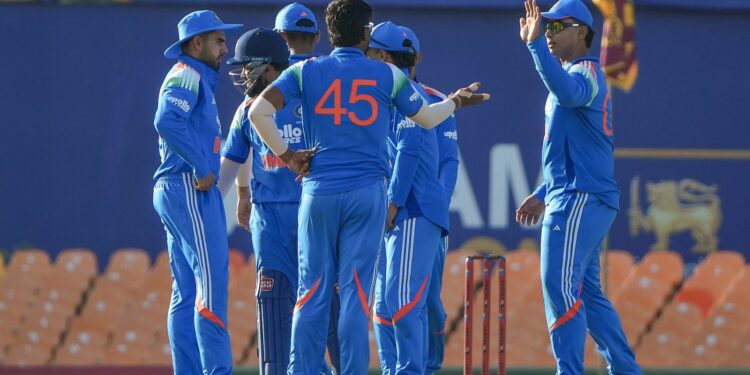 IND A Vs SL A : ਭਾਰਤ ਏ ਨੇ ਸ਼੍ਰੀਲੰਕਾ ਏ ਨੂੰ ਹਰਾਇਆ : ਗਾਇਕਵਾੜ ਨੇ ਲਗਾਇਆ ਸੈਂਕੜਾ IND A Vs SL A : ਭਾਰਤ ਏ ਨੇ ਸ਼੍ਰੀਲੰਕਾ ਏ ਨੂੰ ਹਰਾਇਆ : ਗਾਇਕਵਾੜ ਨੇ ਲਗਾਇਆ ਸੈਂਕੜਾ