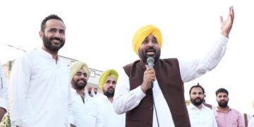 ਲੋਕ ਫੈਸਲਾ ਕਰਨਗੇ; ਧਰਮ ਦੇ ਨਾਂ ‘ਤੇ ਫ਼ਰਜ਼ੀ ਵੀਡੀਓ ਅਤੇ ਝੂਠਾ ਪ੍ਰਚਾਰ ਮੈਨੂੰ ਪੰਜਾਬ ਲਈ ਕੰਮ ਕਰਨ ਤੋਂ ਨਹੀਂ ਰੋਕ ਸਕਦਾ: ਮੁੱਖ ਮੰਤਰੀ ਭਗਵੰਤ ਸਿੰਘ ਮਾਨ
