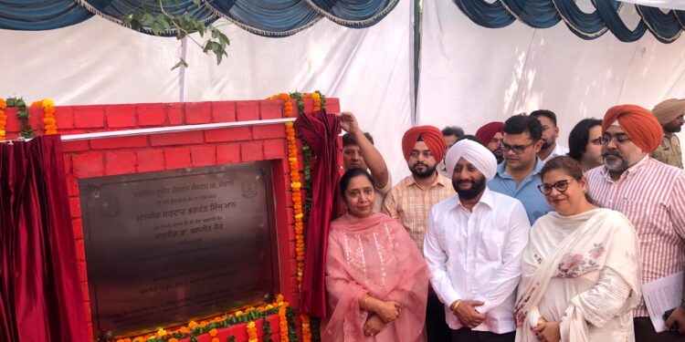 ਪੰਜਾਬ ਸਰਕਾਰ ਵੱਲੋਂ ਕੰਮ-ਕਾਜੀ ਔਰਤਾਂ ਲਈ ਰਾਜ ਵਿੱਚ ਪੰਜ ਵਰਕਿੰਗ ਵਿਮੈਨ ਹੋਸਟਲ ਨਿਰਮਾਣ ਅਧੀਨ: ਡਾ. ਬਲਜੀਤ ਕੌਰ ਪੰਜਾਬ ਸਰਕਾਰ ਵੱਲੋਂ ਕੰਮ-ਕਾਜੀ ਔਰਤਾਂ ਲਈ ਰਾਜ ਵਿੱਚ ਪੰਜ ਵਰਕਿੰਗ ਵਿਮੈਨ ਹੋਸਟਲ ਨਿਰਮਾਣ ਅਧੀਨ: ਡਾ. ਬਲਜੀਤ ਕੌਰ