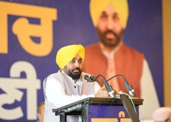 ਪੰਜਾਬ ਦੇ ਪਿੰਡ ਦੇਸ਼ ਵਿੱਚ ਸਭ ਤੋਂ ਵੱਧ ਵਿਕਸਤ ਹੋਣਗੇ; ਸਰਪੰਚਾਂ ਨੂੰ ਅੱਗੇ ਹੋ ਕੇ ਬਦਲਾਅ ਦੀ ਅਗਵਾਈ ਕਰਨੀ ਚਾਹੀਦੀ ਹੈ: ਮੁੱਖ ਮੰਤਰੀ ਭਗਵੰਤ ਸਿੰਘ ਮਾਨ