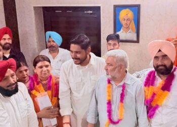 ਭੁਪਿੰਦਰ ਸਿੰਘ ਬਾਜਵਾ ਬਣੇ ਬਟਾਲਾ ਨਗਰ ਨਿਗਮ ਦੇ ਨਵੇਂ ਮੇਅਰ ਭੁਪਿੰਦਰ ਸਿੰਘ ਬਾਜਵਾ ਬਣੇ ਬਟਾਲਾ ਨਗਰ ਨਿਗਮ ਦੇ ਨਵੇਂ ਮੇਅਰ