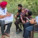SIR-2026 ਤਹਿਤ ਬੀ.ਐਲ.ਓ ਨੇ ਜੁੜਵੇਂ ਭਰਾਵਾਂ ਸੋਹਣੇ ਅਤੇ ਮੋਹਣੇ ਦੇ ਘਰ ਪਹੁੰਚ ਕੇ ਵੰਡੇ ਗਣਨਾ ਫਾਰਮ