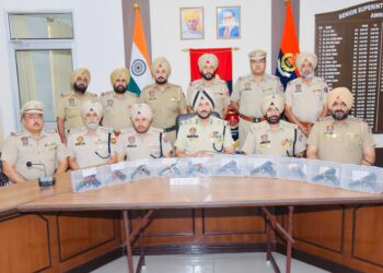 ਸਰਹੱਦ ਪਾਰੋਂ ਹਥਿਆਰ ਤਸਕਰੀ ਵਾਲੇ ਨੈੱਟਵਰਕ ਨਾਲ ਸਬੰਧਤ ਚਾਰ ਵਿਅਕਤੀ 10 ਆਧੁਨਿਕ ਪਿਸਤੌਲਾਂ ਸਣੇ ਕਾਬੂ