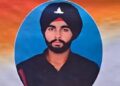 ਮਾਨਸਾ ‘ਚ ਭਿਆਨਕ ਸੜਕ ਹਾਦਸੇ ਦੌਰਾਨ ਅਗਨੀਵੀਰ ਜਵਾਨ ਦੀ ਮੌਤ ਮਾਨਸਾ ‘ਚ ਭਿਆਨਕ ਸੜਕ ਹਾਦਸੇ ਦੌਰਾਨ ਅਗਨੀਵੀਰ ਜਵਾਨ ਦੀ ਮੌਤ