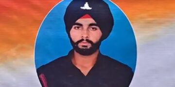 ਮਾਨਸਾ ‘ਚ ਭਿਆਨਕ ਸੜਕ ਹਾਦਸੇ ਦੌਰਾਨ ਅਗਨੀਵੀਰ ਜਵਾਨ ਦੀ ਮੌਤ ਮਾਨਸਾ ‘ਚ ਭਿਆਨਕ ਸੜਕ ਹਾਦਸੇ ਦੌਰਾਨ ਅਗਨੀਵੀਰ ਜਵਾਨ ਦੀ ਮੌਤ