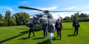 G7 ਸਿਖਰ ਸੰਮੇਲਨ ‘ਚ ਸ਼ਾਮਿਲ ਹੋਣ ਲਈ ਫਰਾਂਸ ਦੇ Evian ਪਹੁੰਚੇ ਪ੍ਰਧਾਨ ਮੰਤਰੀ ਮੋਦੀ G7 ਸਿਖਰ ਸੰਮੇਲਨ ‘ਚ ਸ਼ਾਮਿਲ ਹੋਣ ਲਈ ਫਰਾਂਸ ਦੇ Evian ਪਹੁੰਚੇ ਪ੍ਰਧਾਨ ਮੰਤਰੀ ਮੋਦੀ