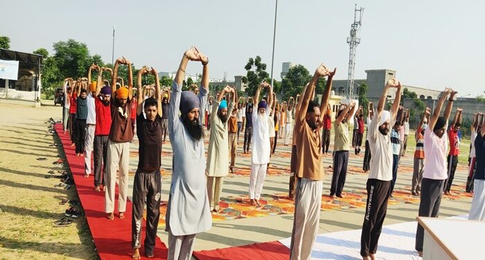 International Yoga Day ‘ਤੇ ਕੇਂਦਰੀ ਜੇਲ੍ਹ ਗੋਇੰਦਵਾਲ ਸਾਹਿਬ ਵਿਖੇ ਪ੍ਰੋਗਰਾਮ ਦਾ ਆਯੋਜਨ International Yoga Day ‘ਤੇ ਕੇਂਦਰੀ ਜੇਲ੍ਹ ਗੋਇੰਦਵਾਲ ਸਾਹਿਬ ਵਿਖੇ ਪ੍ਰੋਗਰਾਮ ਦਾ ਆਯੋਜਨ