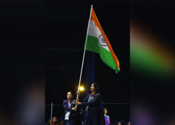 Commonwealth Games ਉਦਘਾਟਨੀ ਸਮਾਰੋਹ: ਮੀਰਾਬਾਈ ਚਾਨੂ ਅਤੇ ਲਵਲੀਨਾ ਬੋਰਗੋਹੇਨ ਨੇ ਕੀਤੀ ਭਾਰਤੀ ਦਲ ਦੀ ਅਗਵਾਈ Commonwealth Games ਉਦਘਾਟਨੀ ਸਮਾਰੋਹ: ਮੀਰਾਬਾਈ ਚਾਨੂ ਅਤੇ ਲਵਲੀਨਾ ਬੋਰਗੋਹੇਨ ਨੇ ਕੀਤੀ ਭਾਰਤੀ ਦਲ ਦੀ ਅਗਵਾਈ