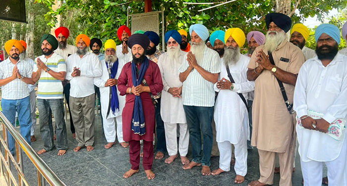 Punjab: ਕਰਤਾਰਪੁਰ ਸਾਹਿਬ ਕੋਰੀਡੋਰ ਖੋਲ੍ਹਣ ਲਈ ਦੋਵੇਂ ਸਰਕਾਰਾਂ ਭਾਰਤ- ਪਾਕਿਸਤਾਨ ਤੁਰੰਤ ਕਦਮ ਚੁੱਕਣ: ਮਨਜੀਤ ਸਿੰਘ ਭੋਮਾ Punjab: ਕਰਤਾਰਪੁਰ ਸਾਹਿਬ ਕੋਰੀਡੋਰ ਖੋਲ੍ਹਣ ਲਈ ਦੋਵੇਂ ਸਰਕਾਰਾਂ ਭਾਰਤ- ਪਾਕਿਸਤਾਨ ਤੁਰੰਤ ਕਦਮ ਚੁੱਕਣ: ਮਨਜੀਤ ਸਿੰਘ ਭੋਮਾ
