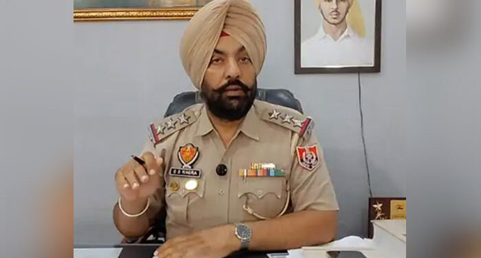 Big Breaking: ਫਿਰੌਤੀ ਮੰਗਣ ਦਾ ਮਾਮਲਾ: SHO ਨਾਗਰਾ ਨੌਕਰੀ ਤੋਂ ਬਰਖਾਸਤ Big Breaking: ਫਿਰੌਤੀ ਮੰਗਣ ਦਾ ਮਾਮਲਾ: SHO ਨਾਗਰਾ ਨੌਕਰੀ ਤੋਂ ਬਰਖਾਸਤ