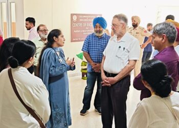 ਸਿਹਤ ਮੰਤਰੀ ਡਾ. ਬਲਬੀਰ ਸਿੰਘ ਨੇ ਅੰਬੇਦਕਰ ਇੰਸਟਚਿਊਟ ਆਫ਼ ਮੈਡੀਕਲ ਸਾਇੰਸਜ਼ ਵੱਲੋਂ ਮੋਹਾਲੀ ਵਿਖੇ ਚਲਾਏ ਜਾ ਰਹੇ ਆਟੀਜ਼ਮ ਅਤੇ ਨਿਊਰੋਡਿਵੈਲਪਮੈਂਟਲ ਡਿਸਆਰਡਰਜ਼ ਸੈਂਟਰ ਆਫ਼ ਐਕਸੀਲੈਂਸ ਦਾ ਕੀਤਾ ਦੌਰਾ