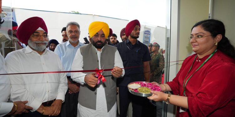 ਮਾਲਵਾ ‘ਚ ਅਤਿ-ਆਧੁਨਿਕ ਹਸਪਤਾਲ ਦਾ ਮੁੱਖ ਮੰਤਰੀ ਭਗਵੰਤ ਸਿੰਘ ਮਾਨ ਨੇ ਕੀਤਾ ਉਦਘਾਟਨ; ਗੰਭੀਰ ਬਿਮਾਰੀਆਂ ਦੇ ਇਲਾਜ ਦਾ ਕੇਂਦਰ ਬਣਨ ਲਈ ਤਿਆਰ