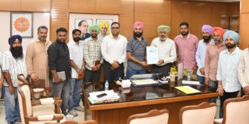 ਭਗਵੰਤ ਮਾਨ ਸਰਕਾਰ ਵੱਲ਼ੋਂ ਸਿੱਖਿਆ ਅਤੇ ਬਿਜਲੀ ਵਿਭਾਗਾਂ ਨੂੰ ਮੁਲਾਜ਼ਮਾਂ ਦੀਆਂ ਮੰਗਾਂ ਹੱਲ ਕਰਨ ਦੀ ਪ੍ਰਕਿਰਿਆ ‘ਚ ਤੇਜ਼ੀ ਲਿਆਉਣ ਦੇ ਨਿਰਦੇਸ਼: ਹਰਪਾਲ ਸਿੰਘ ਚੀਮਾ