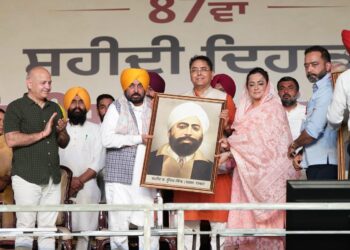 ਆਪ ਸਰਕਾਰ ਦੇਸ਼ ਲਈ ਮਹਾਨ ਕੁਰਬਾਨੀਆਂ ਦੇਣ ਵਾਲੇ ਆਜ਼ਾਦੀ ਘੁਲਾਟੀਆਂ ਦੇ ਸੁਪਨਿਆਂ ਨੂੰ ਸਾਕਾਰ ਕਰਨ ਲਈ ਪੂਰੀ ਤਰ੍ਹਾਂ ਵਚਨਬੱਧ: ਮੁੱਖ ਮੰਤਰੀ ਭਗਵੰਤ ਸਿੰਘ ਮਾਨ