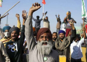 Punjab: ਸੰਯੁਕਤ ਕਿਸਾਨ ਮੋਰਚੇ ਦੇ ਸੱਦੇ ‘ਤੇ ਕਿਸਾਨ ਚੰਡੀਗੜ੍ਹ ਪਹੁੰਚਣੇ ਸ਼ੁਰੂ, ਕਈ ਥਾਵਾਂ ‘ਤੇ ਆਵਾਜਾਈ ਪ੍ਰਭਾਵਿਤ Punjab: ਸੰਯੁਕਤ ਕਿਸਾਨ ਮੋਰਚੇ ਦੇ ਸੱਦੇ ‘ਤੇ ਕਿਸਾਨ ਚੰਡੀਗੜ੍ਹ ਪਹੁੰਚਣੇ ਸ਼ੁਰੂ, ਕਈ ਥਾਵਾਂ ‘ਤੇ ਆਵਾਜਾਈ ਪ੍ਰਭਾਵਿਤ