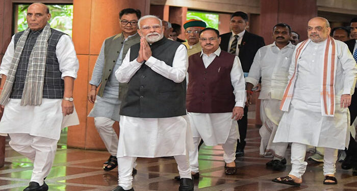 National: ਜੇ 30 ਦਿਨ ਜੇਲ੍ਹ ਵਿੱਚ ਰਹੇ, ਤਾਂ ਜਾਵੇਗੀ PM-CM ਦੀ ਕੁਰਸੀ ! National: ਜੇ 30 ਦਿਨ ਜੇਲ੍ਹ ਵਿੱਚ ਰਹੇ, ਤਾਂ ਜਾਵੇਗੀ PM-CM ਦੀ ਕੁਰਸੀ !