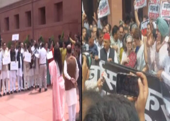 National: ਸੰਸਦ ਦੇ ਬਾਹਰ NDA ਅਤੇ INDIA ਬਲਾਕ ਹੋਏ ਆਹਮੋ-ਸਾਹਮਣੇ National: ਸੰਸਦ ਦੇ ਬਾਹਰ NDA ਅਤੇ INDIA ਬਲਾਕ ਹੋਏ ਆਹਮੋ-ਸਾਹਮਣੇ