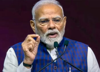 PM Modi Mann Ki Baat: ਪ੍ਰਧਾਨ ਮੰਤਰੀ ਨੇ ਕਾਰਗਿਲ ਦੇ ਸ਼ਹੀਦਾਂ ਨੂੰ ਕੀਤਾ ਯਾਦ PM Modi Mann Ki Baat: ਪ੍ਰਧਾਨ ਮੰਤਰੀ ਨੇ ਕਾਰਗਿਲ ਦੇ ਸ਼ਹੀਦਾਂ ਨੂੰ ਕੀਤਾ ਯਾਦ
