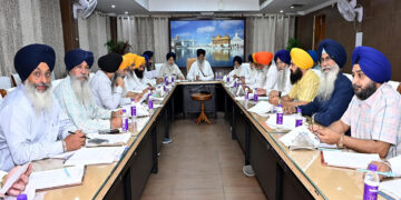 SGPC ਇਕੱਤਰਤਾ: ਬੰਦੀ ਸਿੰਘਾਂ ਅਤੇ ਪੁਲਿਸ ਤਸ਼ੱਦਦ ਕਰਨ ਵਾਲੇ ਅਧਿਕਾਰੀਆਂ ਪ੍ਰਤੀ ਸਰਕਾਰ ਦੀ ਦੋਹਰੀ ਨੀਤੀ ਦੁਖਦਾਈ – ਐਡਵੋਕੇਟ ਧਾਮੀ SGPC ਇਕੱਤਰਤਾ: ਬੰਦੀ ਸਿੰਘਾਂ ਅਤੇ ਪੁਲਿਸ ਤਸ਼ੱਦਦ ਕਰਨ ਵਾਲੇ ਅਧਿਕਾਰੀਆਂ ਪ੍ਰਤੀ ਸਰਕਾਰ ਦੀ ਦੋਹਰੀ ਨੀਤੀ ਦੁਖਦਾਈ – ਐਡਵੋਕੇਟ ਧਾਮੀ