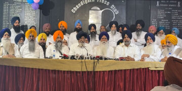 Breaking: ਪੁਨਰ ਸੁਰਜੀਤ ਅਕਾਲੀ ਦਲ ‘ਚ ਵੱਡੀ ਬਗਾਵਤ: ਇੱਕ ਵੱਡੇ ਧੜੇ ਵੱਲੋਂ ‘ਵਾਰਿਸ ਪੰਜਾਬ ਦੇ’ ਜਥੇਬੰਦੀ ਦਾ ਸਮਰਥਨ