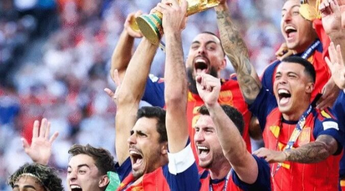 FIFA World Cup Final : ਸਪੇਨ ਨੇ ਜਿੱਤਿਆ ਫੁੱਟਬਾਲ ਵਿਸ਼ਵ ਕੱਪ ਦਾ ਖਿਤਾਬ ; ਫਾਈਨਲ ਵਿੱਚ ਅਰਜਨਟੀਨਾ ਨੂੰ ਹਰਾਇਆ FIFA World Cup Final : ਸਪੇਨ ਨੇ ਜਿੱਤਿਆ ਫੁੱਟਬਾਲ ਵਿਸ਼ਵ ਕੱਪ ਦਾ ਖਿਤਾਬ ; ਫਾਈਨਲ ਵਿੱਚ ਅਰਜਨਟੀਨਾ ਨੂੰ ਹਰਾਇਆ
