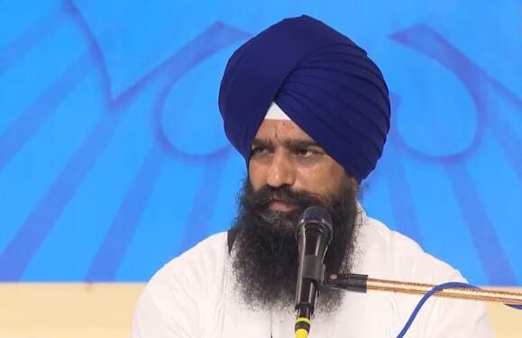 ਗੁਰੂ ਘਰਾਂ ਅੰਦਰ ਯੋਗਾ ਕਰਨ ਵਾਲਿਆਂ ਲਈ ਜਥੇਦਾਰ ਗਿਆਨੀ ਕੁਲਦੀਪ ਸਿੰਘ ਗੜਗੱਜ ਵਲੋਂ ਸਖ਼ਤ ਸੰਦੇਸ਼ ਗੁਰੂ ਘਰਾਂ ਅੰਦਰ ਯੋਗਾ ਕਰਨ ਵਾਲਿਆਂ ਲਈ ਜਥੇਦਾਰ ਗਿਆਨੀ ਕੁਲਦੀਪ ਸਿੰਘ ਗੜਗੱਜ ਵਲੋਂ ਸਖ਼ਤ ਸੰਦੇਸ਼