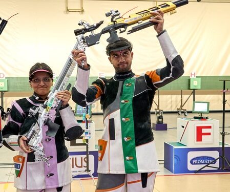 ਸੋਨਮ ਅਤੇ ਹਿਮਾਂਸ਼ੂ ਨੇ ਹਾਂਗਜ਼ੂ ਵਿੱਚ ISSF ਵਿਸ਼ਵ ਕੱਪ ਵਿੱਚ 10 ਮੀਟਰ ਏਅਰ ਰਾਈਫਲ ਮਿਕਸਡ ਟੀਮ ਮੁਕਾਬਲੇ ਵਿੱਚ ਕਾਂਸੀ ਦਾ ਤਗਮਾ ਜਿੱਤਿਆ