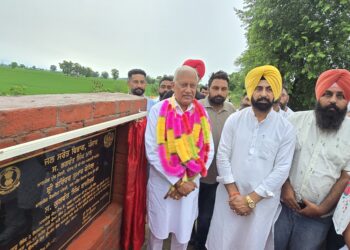 ਸ਼ੁਤਰਾਣਾ ਹਲਕੇ ਦੇ 56 ਪਿੰਡਾਂ ਦੀ 68,500 ਏਕੜ ਜ਼ਮੀਨ ਨੂੰ ਮਿਲਿਆ ਸਿੰਚਾਈ ਲਈ ਨਹਿਰੀ ਪਾਣੀ: ਬਰਿੰਦਰ ਕੁਮਾਰ ਗੋਇਲ ਸ਼ੁਤਰਾਣਾ ਹਲਕੇ ਦੇ 56 ਪਿੰਡਾਂ ਦੀ 68,500 ਏਕੜ ਜ਼ਮੀਨ ਨੂੰ ਮਿਲਿਆ ਸਿੰਚਾਈ ਲਈ ਨਹਿਰੀ ਪਾਣੀ: ਬਰਿੰਦਰ ਕੁਮਾਰ ਗੋਇਲ