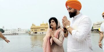 ਕੇਂਦਰੀ ਮੰਤਰੀ ਚਿਰਾਗ ਪਾਸਵਾਨ ਸ੍ਰੀ ਹਰਿਮੰਦਰ ਸਾਹਿਬ ਨਤਮਸਤਕ ਕੇਂਦਰੀ ਮੰਤਰੀ ਚਿਰਾਗ ਪਾਸਵਾਨ ਸ੍ਰੀ ਹਰਿਮੰਦਰ ਸਾਹਿਬ ਨਤਮਸਤਕ