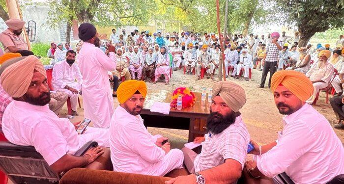 ਮੰਤਰੀ ਹਰਭਜਨ ਸਿੰਘ ਈ.ਟੀ.ਓ ਵੱਲੋਂ ਪਿੰਡ ਮਹਿਸਮਪੁਰ ਕਲਾਂ, ਕੁਹਾਟਵਿੰਡ ਅਤੇ ਉਸਮਾ ਵਿਖੇ ਲੋਕ ਮਿਲਣੀ ਪ੍ਰੋਗਰਾਮ ਮੰਤਰੀ ਹਰਭਜਨ ਸਿੰਘ ਈ.ਟੀ.ਓ ਵੱਲੋਂ ਪਿੰਡ ਮਹਿਸਮਪੁਰ ਕਲਾਂ, ਕੁਹਾਟਵਿੰਡ ਅਤੇ ਉਸਮਾ ਵਿਖੇ ਲੋਕ ਮਿਲਣੀ ਪ੍ਰੋਗਰਾਮ