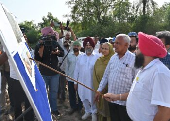 ਬਰਿੰਦਰ ਕੁਮਾਰ ਗੋਇਲ ਵੱਲੋਂ ਦੋਆਬਾ ਖੇਤਰ ਵਿੱਚ ਦਰਿਆਵਾਂ ਕੰਢੇ ਹੜ੍ਹ ਰੋਕੂ ਕਾਰਜਾਂ ਦਾ ਜਾਇਜ਼ਾ ਲੈਣ ਲਈ ਦੋ ਦਿਨਾ ਦੌਰਾ
