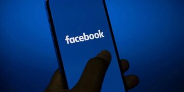 Facebook ਸੇਵਾਵਾਂ ਠੱਪ! ਯੂਜ਼ਰਸ ਪਰੇਸ਼ਾਨ Facebook ਸੇਵਾਵਾਂ ਠੱਪ! ਯੂਜ਼ਰਸ ਪਰੇਸ਼ਾਨ