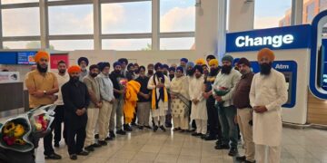 UK ਪੁੱਜਣ ’ਤੇ ਜਥੇਦਾਰ ਗਿਆਨੀ ਕੁਲਦੀਪ ਸਿੰਘ ਗੜਗੱਜ ਦਾ ਸੰਗਤ ਵੱਲੋਂ ਭਰਵਾਂ ਸੁਆਗਤ