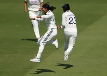 IND w vs ENG w: ਲਾਰਡਸ ‘ਚ ਭਾਰਤੀ ਮਹਿਲਾ ਟੀਮ ਨੇ ਰਚਿਆ ਇਤਿਹਾਸ : ਇੰਗਲੈਂਡ ਨੂੰ ਹਰਾ ਕੇ ਦਰਜ ਕੀਤੀ ਸ਼ਾਨਦਾਰ ਜਿੱਤ IND w vs ENG w: ਲਾਰਡਸ ‘ਚ ਭਾਰਤੀ ਮਹਿਲਾ ਟੀਮ ਨੇ ਰਚਿਆ ਇਤਿਹਾਸ : ਇੰਗਲੈਂਡ ਨੂੰ ਹਰਾ ਕੇ ਦਰਜ ਕੀਤੀ ਸ਼ਾਨਦਾਰ ਜਿੱਤ