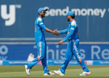 IND vs ENG 1st ODI ਭਾਰਤ ਅਤੇ ਇੰਗਲੈਂਡ ਵਿਚਾਲੇ ਮੁਕਾਬਲਾ ਜਾਰੀ