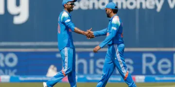 IND vs ENG 1st ODI ਭਾਰਤ ਅਤੇ ਇੰਗਲੈਂਡ ਵਿਚਾਲੇ ਮੁਕਾਬਲਾ ਜਾਰੀ