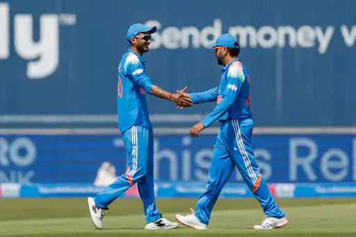 IND vs ENG 1st ODI ਭਾਰਤ ਅਤੇ ਇੰਗਲੈਂਡ ਵਿਚਾਲੇ ਮੁਕਾਬਲਾ ਜਾਰੀ IND vs ENG 1st ODI ਭਾਰਤ ਅਤੇ ਇੰਗਲੈਂਡ ਵਿਚਾਲੇ ਮੁਕਾਬਲਾ ਜਾਰੀ